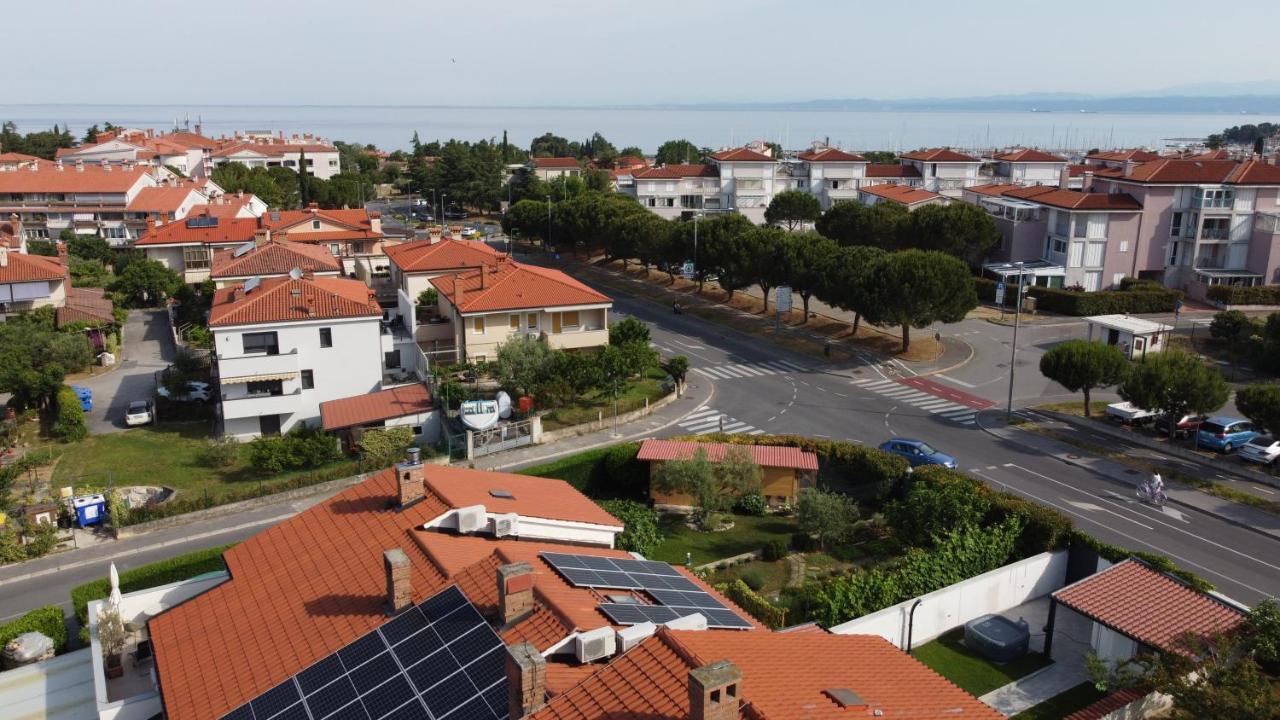 Apartment Lucky 7 Izola Buitenkant foto