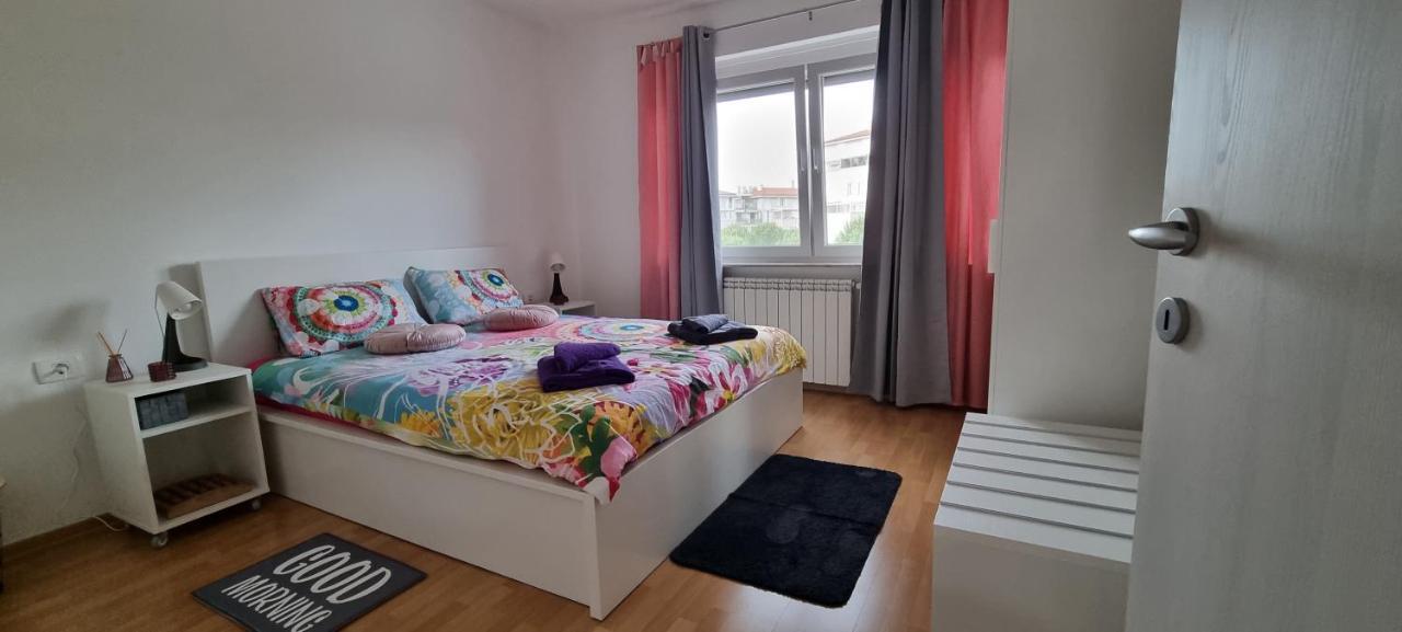 Apartment Lucky 7 Izola Buitenkant foto